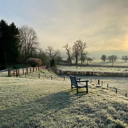 Cwmbach Lodge Luxury B&B Glasbury Dış mekan fotoğraf
