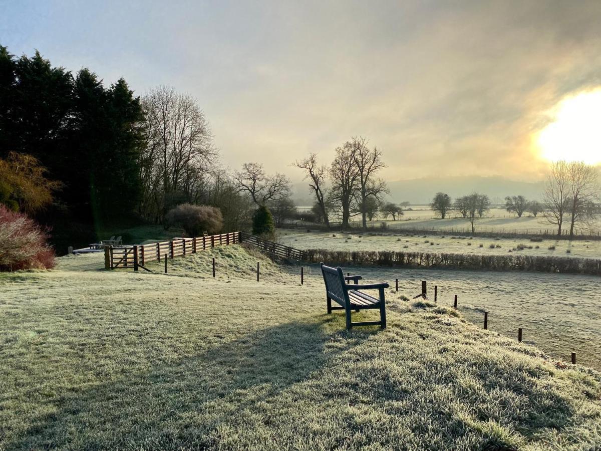 Cwmbach Lodge Luxury B&B Glasbury Dış mekan fotoğraf